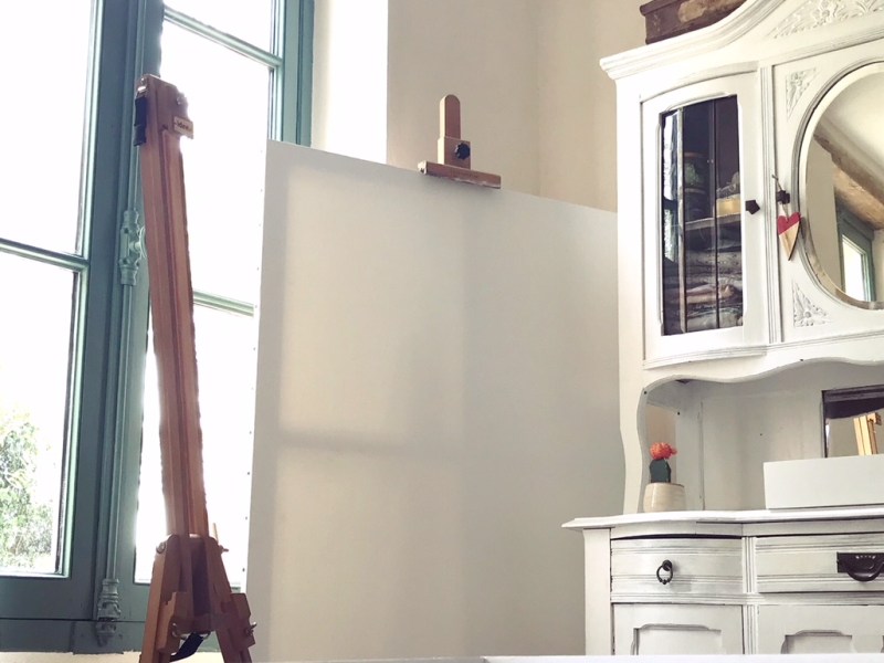 A peek into my creative lab… –  Un coup d’oeil dans mon Atelier…